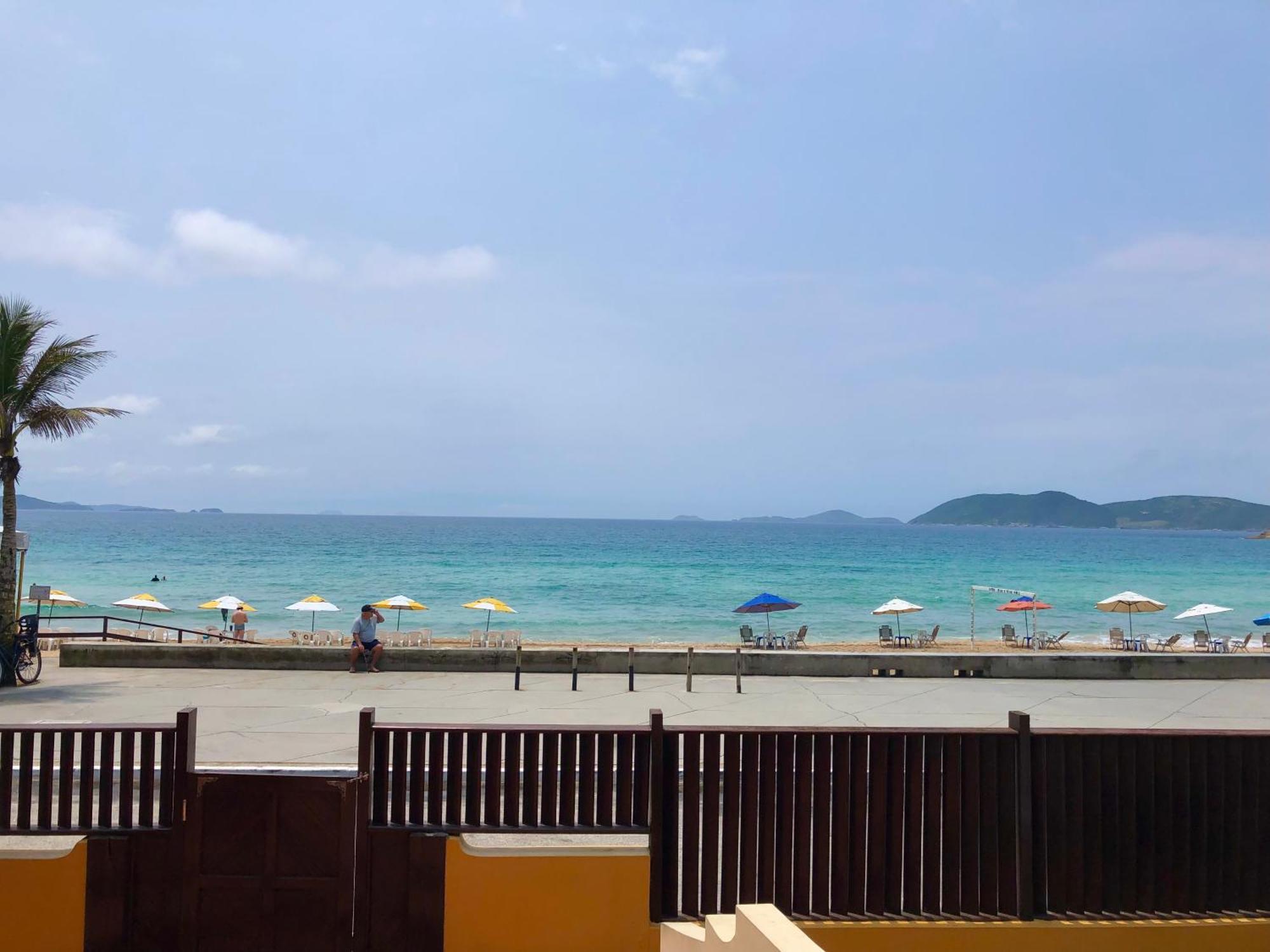Flat Pe Na Areia Cabo Frio Aparthotel Exterior photo